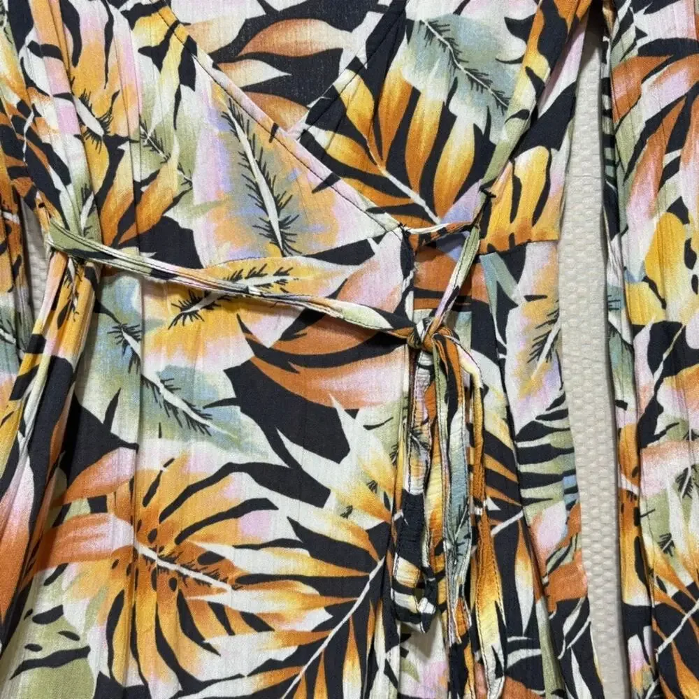 Billabong Tropical Palm Leaf Wrap Mini Dress Size Small Long Sleeve Tie Front - Picture 3 of 9